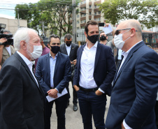 O vice governador Darci Piana recebe neste domingo  (17)  o ministro da Educação, Milton Ribeiro, no Colégio Estadual Pedro Macedo, no bairro Portão em Curitiba  para acompanhar a aplicação prova do Exame Nacional do Ensino Médio (Enem) 2020.  A visita o  contou com a presenca do secretário de Estado da Educação e do Esporte, Renato Feder.     Curitiba, 17/01/2021 -  Foto: Geraldo Bubniak/AEN