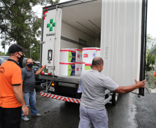 Dsitribuicao  das vacinas contra a Covid-19 no Aeroporto Bacacheri em Curitiba com aeronaves do Governo do Estado -  19/01/2021 - Foto: Geraldo Bubniak/AEN