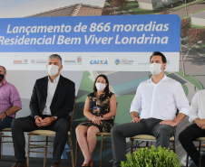 O governador Carlos Massa Ratinho Junior participou nesta segunda-feira (25) do lançamento de 866 novas moradias populares em Londrina, na região Norte. Londrina, 25/01/2021 - Foto: Geraldo Bubniak/AEN