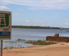 PM e Bombeiros reforçam a prevenção nas prainhas de água doce da Costa Oeste durante Verão Consciente  -  Curitiba, 05/02/2021  -  Foto: Divulgação SESP PR