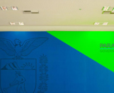 Obras e programas de apoio às cidades estiveram entre os principais assuntos da reunião de prefeitos da Associação dos Municípios do Médio Noroeste do Estado do Paraná (Amenorte) e deputados estaduais com representantes do Governo Estadual, nesta segunda-feira (08). A reunião foi com o chefe da Casa Civil, Guto Silva, e a equipe, com a participação do secretário de Desenvolvimento Sustentável e Turismo, Marcio Nunes.Foto: Guilherme Flores