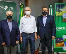Na tarde desta segunda-feira (08), o Banco Regional de Desenvolvimento do Extremo Sul (BRDE) promoveu a final do programa BRDE LABS, programa desenvolvido em parceria com a Hotmilk, Ecossistema de Inovação da Pontifícia Universidade Católica do Paraná (PUCPR). As dez startups finalistas apresentaram seus projetos no evento online aconteceu por meio do canal oficial do BRDE no Youtube. - Curitiba, 09/02/2021  -  Foto: Rodolfo Buhrer