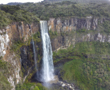Salto São Francisco, em Guarapuava. 09/2019. Foto: José Fernando Ogura/AEN