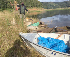 Fiscais da regional do Instituto Água e Terra (IAT) de Curitiba realizaram (do dia 11 ao 15) operação para coibir a pesca ilegal na Represa Capivari Cachoeira, nos municípios de Campina Grande do Sul e Bocaiúva do Sul.  Foto: IAT
