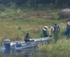 Fiscais da regional do Instituto Água e Terra (IAT) de Curitiba realizaram (do dia 11 ao 15) operação para coibir a pesca ilegal na Represa Capivari Cachoeira, nos municípios de Campina Grande do Sul e Bocaiúva do Sul.  Foto: IAT