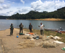Fiscais da regional do Instituto Água e Terra (IAT) de Curitiba realizaram (do dia 11 ao 15) operação para coibir a pesca ilegal na Represa Capivari Cachoeira, nos municípios de Campina Grande do Sul e Bocaiúva do Sul.  Foto: IAT