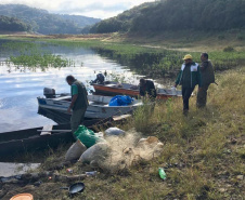 Fiscais da regional do Instituto Água e Terra (IAT) de Curitiba realizaram (do dia 11 ao 15) operação para coibir a pesca ilegal na Represa Capivari Cachoeira, nos municípios de Campina Grande do Sul e Bocaiúva do Sul.  Foto: IAT