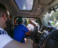 O governador Carlos Massa Ratinho Junior participou nesta quarta-feira (17) da largada oficial do 27º Rally Transparaná, uma das maiores competições off-road da América Latina, no Parque Nacional do Iguaçu, em Foz do Iguaçu. 
