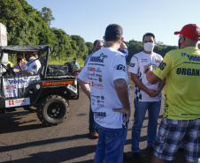 O governador Carlos Massa Ratinho Junior participou nesta quarta-feira (17) da largada oficial do 27º Rally Transparaná, uma das maiores competições off-road da América Latina, no Parque Nacional do Iguaçu, em Foz do Iguaçu. 