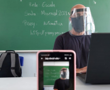 Colégios estaduais promovem treinamento e recebem insumos e melhorias  -  Foto: Divulgação SEED