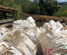 Fiscais do Escritório Regional de União da Vitória do Instituto Água e Terra (IAT) encontraram, nesta sexta-feira (19), diversas irregularidades ambientais em uma propriedade rural de General Carneiro, no extremo Sul do Paraná.  General Carneiro, 19/02/2021  -  Foto: Divulgação SEDEST/IAT