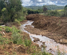 Fiscais do Escritório Regional de União da Vitória do Instituto Água e Terra (IAT) encontraram, nesta sexta-feira (19), diversas irregularidades ambientais em uma propriedade rural de General Carneiro, no extremo Sul do Paraná.  General Carneiro, 19/02/2021  -  Foto: Divulgação SEDEST/IAT