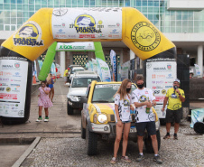 Chegada da 27ª edição do Rallye Transparaná, no Palácio Iguaçu, em Curitiba - Curitiba, 20/02/2021 - Foto: Alessandro Vieira/AEN