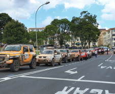 Chegada da 27ª edição do Rallye Transparaná, no Palácio Iguaçu, em Curitiba  -  Curitiba, 20/02/2021  -  Foto: José Fernando Ogura/AEN