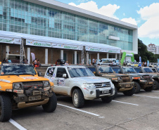 Chegada da 27ª edição do Rallye Transparaná, no Palácio Iguaçu, em Curitiba  -  Curitiba, 20/02/2021  -  Foto: José Fernando Ogura/AEN