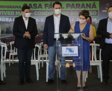 O governador Carlos Massa Ratinho Junior autorizou nesta segunda-feira (22) a ordem de serviço para a construção de um Condomínio do Idoso em Ponta Grossa, nos Campos Gerais.  -  Ponta Grossa, 22/02/2021  -  Foto: Jonathan Campos/AEN