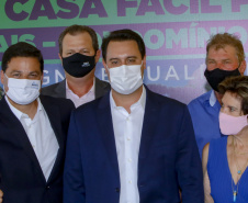 O governador Carlos Massa Ratinho Junior autorizou nesta segunda-feira (22) a ordem de serviço para a construção de um Condomínio do Idoso em Ponta Grossa, nos Campos Gerais. - Ponta Grossa, 22/02/2021  -  Foto: Gilson Abreu/AEN