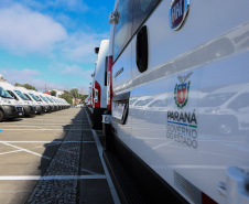 O governador Carlos Massa Ratinho Junior entrega   nesta terca-feira (23),  Vans para 45 municípios  no Programa de Qualificação da Atenção Primária emSaúde acompanhado do  vice-governador Darci Piana, do secretarrio de Estado da Saude, Beto Preto, do Secretaria de Estado da Administração e Previdência, Marcel Micheletto   e do chefe da Casa Civil, Guto Silva.  Curitiba, 23/02/2021. Foto: Geraldo Bubniak/AEN