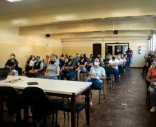 Escolas acolhem pais e estudantes para orientar sobre biossegurança durante aulas presenciais  -  Curitiba, 24/02/2021  -  Foto: Divulgação SEED