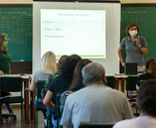 Escolas acolhem pais e estudantes para orientar sobre biossegurança durante aulas presenciais  -  Curitiba, 24/02/2021  -  Foto: Divulgação SEED