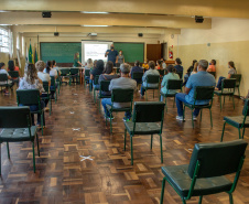 Escolas acolhem pais e estudantes para orientar sobre biossegurança durante aulas presenciais  -  Curitiba, 24/02/2021  -  Foto: Divulgação SEED