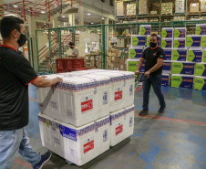 A Secretaria de Estado da Saúde recebeu na noite desta quarta-feira (24) uma remessa com 64.800 doses da vacina CoronaVac/Instituto Butantan  Foto: Valdelino Pontes