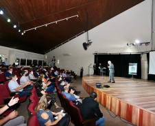 O município de São José dos Pinhais será mais uma cidade-polo da agência do Governo do Estado de promoção e prospecção de novos negócios e investimentos. Termo de cooperação entre a Invest Paraná e o município foi assinado nesta quarta-feira (24).