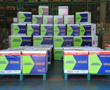 Distribuição das novas doses de vacinas contra a Covid-19 para as 22 Regionais de Saúde.  -  Curitiba, 25/02/2021  -  Foto: José Fernando Ogura/AEN