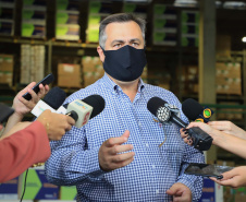 Distribuição das novas doses de vacinas contra a Covid-19 para as 22 Regionais de Saúde.  -  Curitiba, 25/02/2021  -  Foto: José Fernando Ogura/AEN