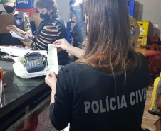 Em seis dias, mais de 3,5 mil estabelecimentos são fiscalizados e 281 presas no Paraná. Curitiba, 05/03/2021 - Foto: Divulgação SESP-PR