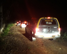 As forças policiais do Paraná fiscalizaram 1.333 estabelecimentos comerciais e realizaram 553 ações de dispersão de aglomeração entre a meia-noite de sábado (27) e as 7 horas desta segunda-feira (1º). Foram 138 prisões e 47 adolescentes apreendidos no primeiro final de semana de reforço na fiscalização das medidas de proteção contra a Covid-19. -  Curitiba, 01/03/2021  -  Foto: Divulgação SESP-PR