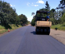 O Departamento de Estradas de Rodagem do Paraná (DER/PR) está realizando melhorias na PRC-487, trecho estadual da Estrada Boiadeira, e na PR-522, rodovias que ligam o município de Ivaí à BR-373, na região dos Campos Gerais. -  Curitiba, 11/03/2021  -  Foto_ Divulgação DER-PR