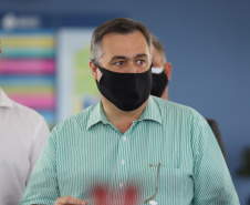 O governador Carlos Massa Ratinho Junior e o secretário estadual da Saúde, Beto Preto, no Hospital do Rocio nesta segunda-feira (29), para a abertura de 50 novos leitos UTI SUS exclusivos para Covid-19. Acompanhados do Diretor Geral do Hospital, Luiz Ernesto Wendler  e o do prefeito de Campo Largo, Mauricio Rivabem. 29/03/2021 - Foto: Geraldo Bubniak/AEN