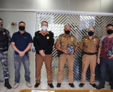 Com a proposta de aliar doutrina com a prática para disseminar conhecimento aos profissionais de segurança pública, oficiais da Polícia Militar do Paraná escreveram o livro Negociação em Crises Policiais - Teoria e Prática