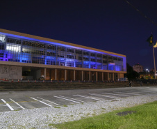 02.04.2021 - Iluminação especial pelo Dia Mundial de Conscientização do Autismo  -  Foto Gilson Abreu/AEN
