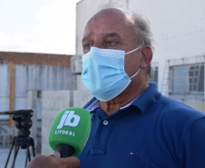 O secretário de Estado da Saúde, Beto Preto, visitou o Hospital Regional de Guaraqueçaba e as obras da maternidade anexa ao pronto socorro do município de Guaratuba nesta segunda-feira (5).
Foto: Américo Antonio/SESA
