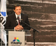 O governador Carlos Massa Ratinho Junior acompanha o  presidente Jair Bolsonaro nesta quarta-feira (7),   na transmissao de cargo do  diretor-geral brasileiro da Itaipu Binacional, o general João Francisco Ferreira . Prefeito Chico Brasileiro.   07/04/2021 - Foto: Geraldo Bubniak/AEN