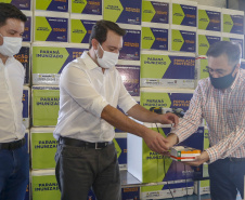 08.04.2021 - Governador Carlos Massa Ratinho Junior com Secretário da saúde Beto Preto
distribuição 12 lote de vacinas no Paraná
Foto Gilson Abreu/AEN
