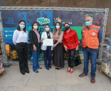A edição 2021 da campanha Cesta Solidária Paraná, encerrada na terça-feira (06), conseguiu arrecadar mais de 200 toneladas de alimentos. . Foto: Valdelino Pontes