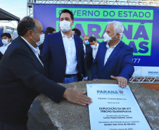 O governador Carlos Massa Ratinho Junior esteve nesta quarta-feira (14) em Guarapuava, na região Central do Estado, para vistoriar as obras de duplicação da BR-277 que cruza o perímetro urbano da cidade. Foto: José Fernando Ogura/AEN