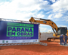 O governador Carlos Massa Ratinho Junior esteve nesta quarta-feira (14) em Guarapuava, na região Central do Estado, para vistoriar as obras de duplicação da BR-277 que cruza o perímetro urbano da cidade. Foto: José Fernando Ogura/AEN