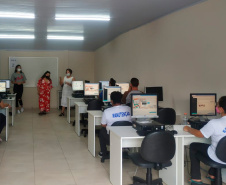 A Secretaria de Segurança Pública, por meio do Departamento Penitenciário do Paraná (Depen), viabilizou de janeiro de 2020 a março de 2021 cursos de qualificação profissional para milhares de internos do sistema prisional do Estado. Neste período, mais de três mil presos se inscreveram e 1.074 concluíram os cursos. -  Curitiba, 20/04/2021  -  Foto: Depen/PR