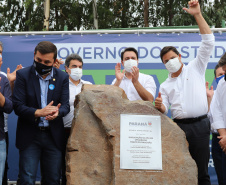 O governador Carlos Massa Ratinho Junior lança nesta sexta-feira (23) a pedra fundamental das obras de modernização do Trevo Gauchão e da duplicação da PR-323 no perímetro urbano de Umuarama. O investimento é de R$ 66,1 milhões. 23/04/2021 - Foto: Geraldo Bubniak/AEN