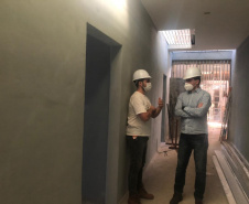 As obras da Cadeia Pública de Londrina, que vai atender a demanda da cidade e da região Norte do Paraná, atingiram a marca de 75% de conclusão. O investimento é de cerca de R$ 18 milhões e tem como objetivo ampliar as vagas do sistema prisional do Estado. A obra deve ser finalizada ainda em 2021. - Foto: SESP/PR