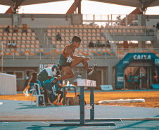 O Centro Nacional de Treinamento de Atletismo (CNTA), localizado em Cascavel, recebeu neste fim de semana a sua primeira competição oficial. O evento-teste aconteceu com a realização do 54º Campeonato Paranaense de Atletismo Sub-20, realizado pela Federação de Atletismo do Paraná (FAP).  -   Cascavel, 02/05/2021  -  Foto: Paraná Esporte