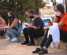 Nesta segunda-feira (3), a Universidade Estadual de Ponta Grossa (UEPG) finalizou a segunda etapa das provas do Vestibular 2020. Os candidatos responderam às questões das disciplinas específicas do curso escolhido.   -  Ponta Grossa, 03/05/2021  -  Fotos: Aline Jasper e Luciane Navarro/UEPG