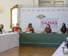 Encontro das primeiras damas do Paraná. Luciana Saito Massa
Foto Gilson Abreu/AEN
