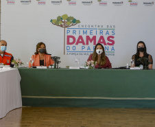 Encontro das primeiras damas do Paraná. Luciana Saito Massa
Foto Gilson Abreu/AEN