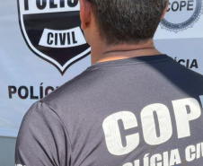 PCPR apreende 30 quilos de cocaína pura e prende dois integrantes do crime organizado em Curitiba  -   Foto: PCPR