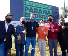 Nesta quarta-feira (05), o Secretário da Infraestrutura e Logística do Paraná, Sandro Alex, acompanhado do reitor da Universidade Estadual de Ponta Grossa, Miguel Sanches Neto, e da prefeita Elizabeth Schmidt, inaugurou o recapeamento asfáltico do campus de Uvaranas.Foto: Rodrigo Felix Leal/SEIL